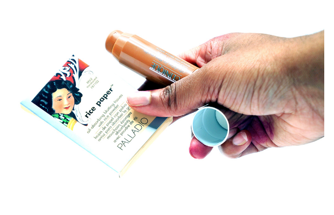 Here Are My Makeup Bag Essentials! What Are Yours?