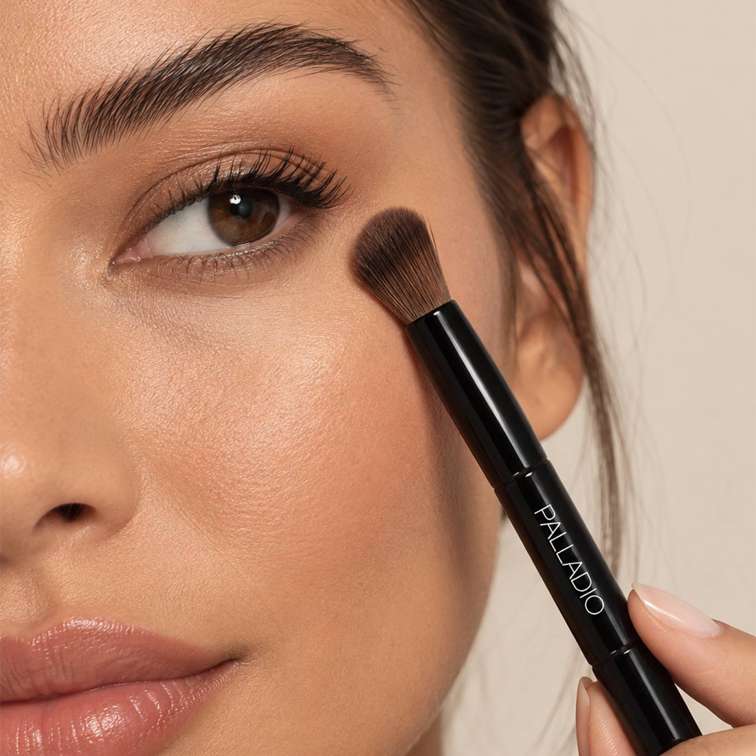 Model using Palladio Dual Ended Brush.