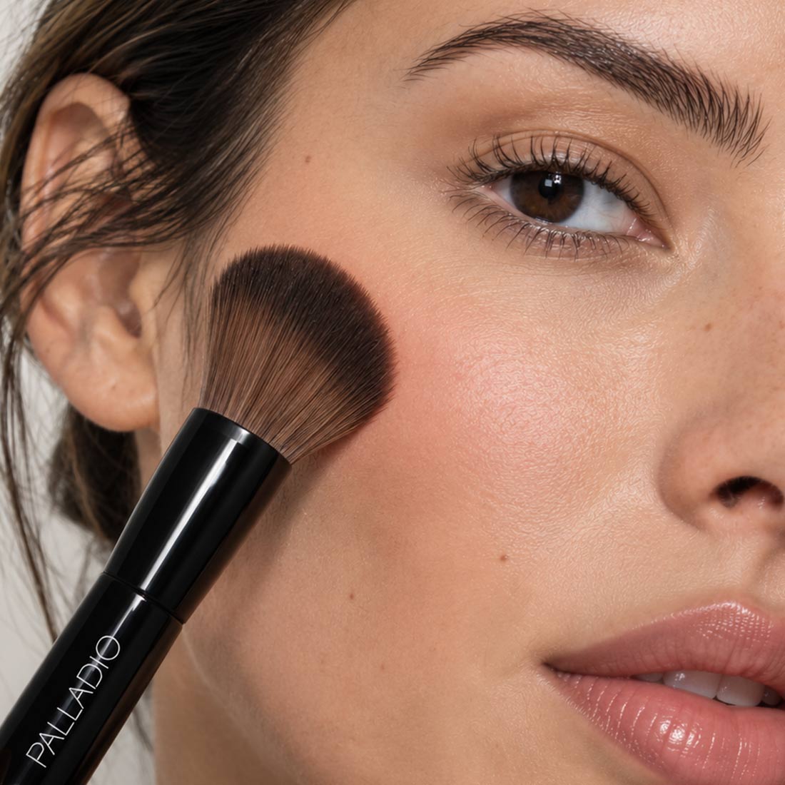 Model using Palladio Dual Ended Brush.
