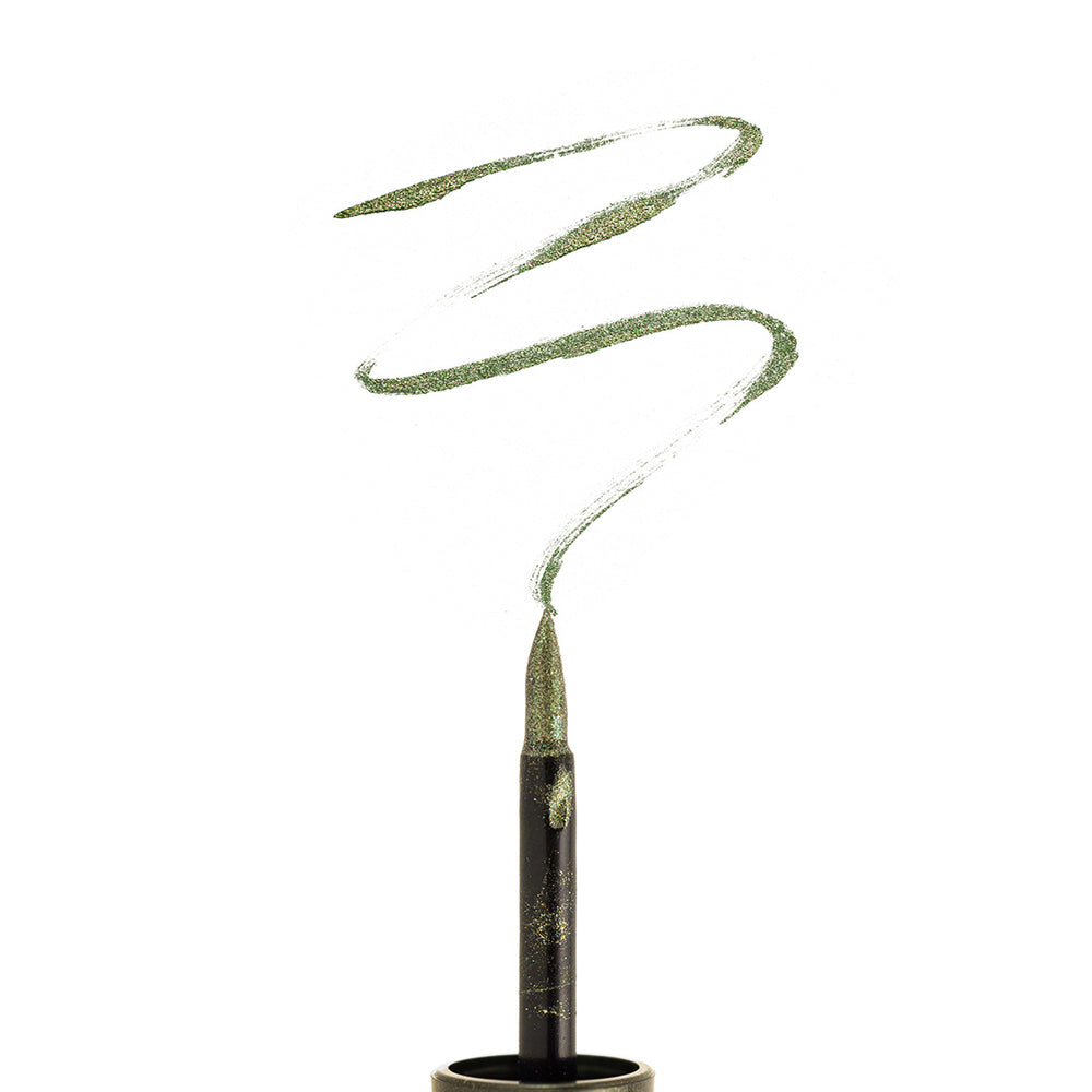 LIQUID EYELINER