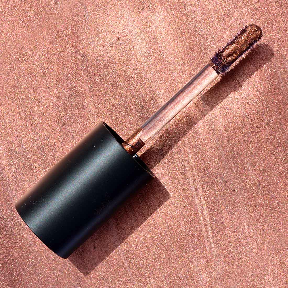 LIQUID EYESHADOW